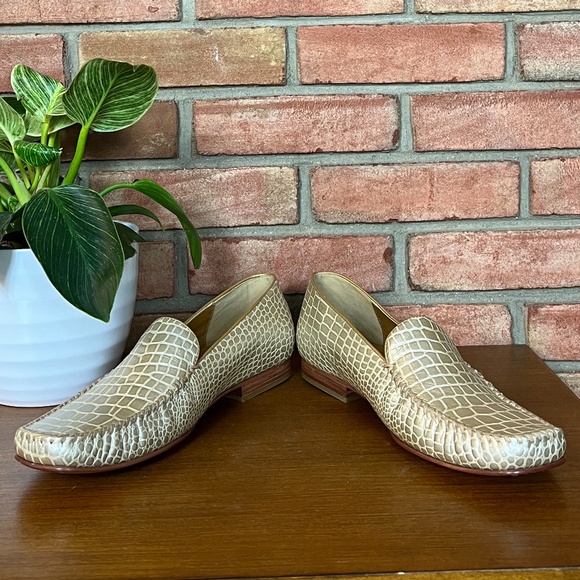 Robert Zur Soft Gold Crocodile Embossed Glove Loafer with Square Toe in Size 12 - Picture 7 of 11